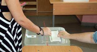 Нарушения на выборах стали угрозой контролю Пашиняна над правительством