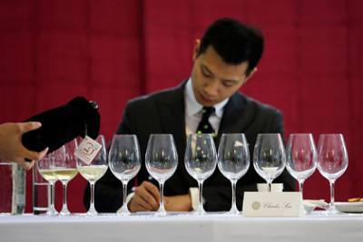 Китай захотел потеснить Францию на рынке вина