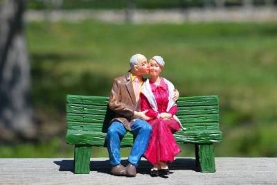 В Белгородской области посчитали количество браков с пожилыми женихами и невестами