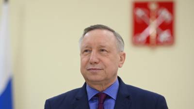 Губернатор Петербурга призвал жителей города прививаться от коронавируса