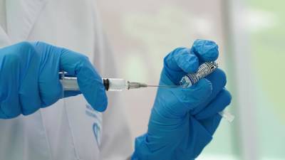 В Мурманской области введут обязательную вакцинацию для ряда работников