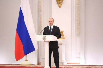 Путин высоко оценил работу Госдумы VII созыва