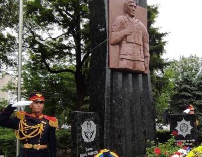 В Молдавии открыли памятник «павшим в боях с сепаратистами» в Приднестровье