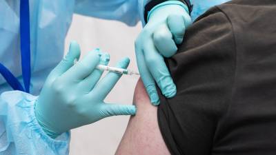 В Подмосковье заявили об увеличении числа записывающихся на вакцинацию от COVID-19