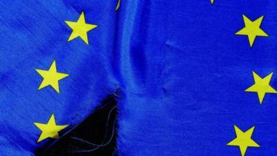 Немецкий профессор указал на факт, который неминуемо ведет к развалу ЕС