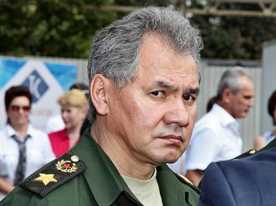 Сергей Шойгу распорядился перебросить в Крым 20 тысяч российских военнослужащих