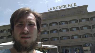 Группу российских туристов задержали в Республике Чад и заперли в отеле