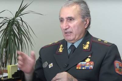 Украинский - Украинский генерал пожалел об отказе от советской присяги - mk.ru