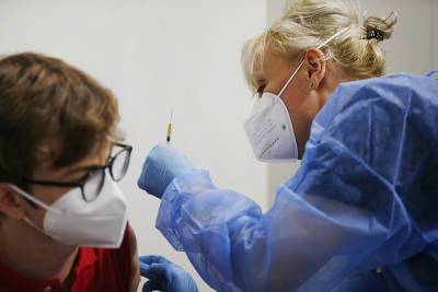 МИД Венгрии заявил, что вакцины России спасли жизни в Европе