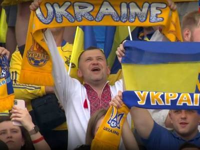 Георгий Бущана - Несмотря на поддержку болельщиков, Украина проиграла Австрии и может вылететь с ЧЕ-2020 - rosbalt.ru - Австрия - Македония - Голландия