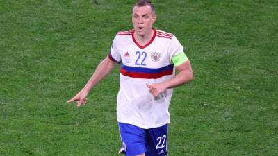 Россия начнет игру против Дании на Евро-2020 с одним нападающим