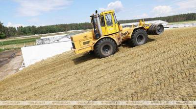 ФОТОФАКТ: В сельхозпредприятиях Жлобинского района ведется заготовка кормов