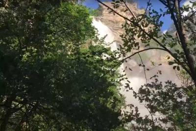 Самый высокий водопад Крыма набрал максимальную за 50 лет мощность, есть разрушения