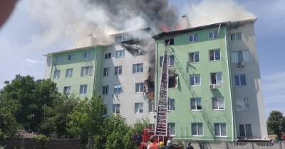 Причиной взрыва в доме на Киевщине могла быть граната, — ГСЧС