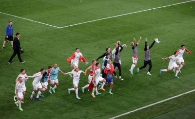 Дания стала первой командой в истории Евро, которая вышла в плей-офф после двух кряду поражений на старте