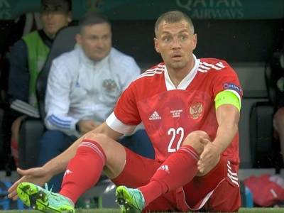 Дзюба извинился за поражение от Дании, а Черчесов назвал игру россиян «лучшей по качеству»