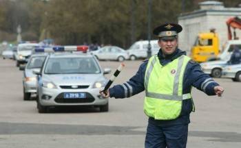 Российских водителей вновь "порадовали" новым штрафом