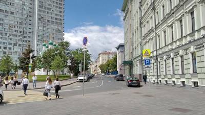 В центре Москвы восстановили движение после прорыва трубы