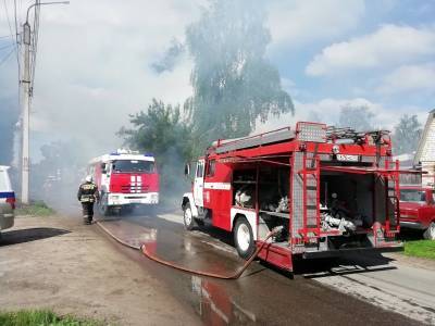 В Димитровграде из горящего дома спасли семь человек