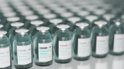 Разоблачение четырёх главных мифов о вакцинации от коронавируса