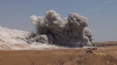Российские военные взорвали подземный город боевиков в Сирии