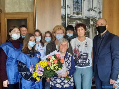 В Долинском районе с 95-летием поздравили Клавдию Панфилову