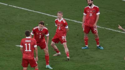Мостовой считает, что Россия забила Дании на Евро-2020 благодаря судейской ошибке