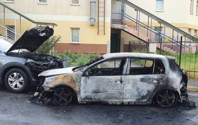 В Киеве сожгли автомобиль активисту