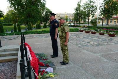 Псковские росгвардейцы почтили память погибших в Великой Отечественной войне