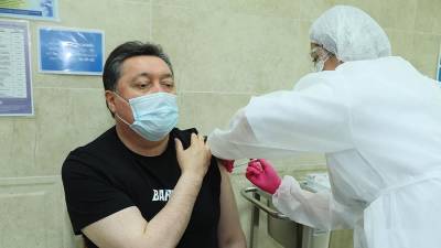 Премьер Казахстана привился от COVID-19 вакциной «Спутник V»