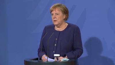 Меркель заявила о необходимости сохранения соглашения с Турцией по беженцам