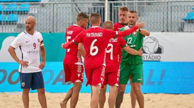 Сборная Беларуси по пляжному футболу победила норвежцев в квалификации ЧМ