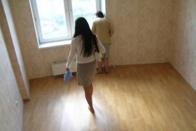 Россияне массово избавляются от ипотечного жилья: нет средств оплачивать