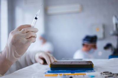 Вакцина "КовиВак" закончилась в Москве