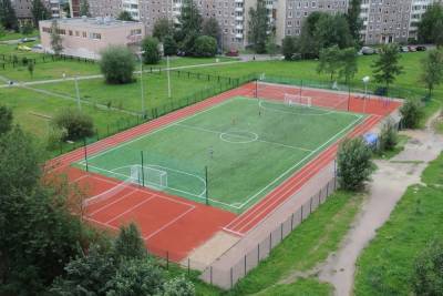 В Тверской области строят школьные стадионы и спорткомплексы