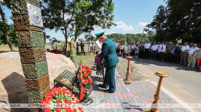Памятник мужественно сражавшимся в июне 1941 года пограничникам открыли в Брестском районе - belta.by - район Брестский