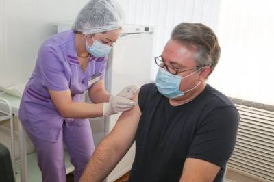 Роспотребнадзор готовит документ об обязательной вакцинации в Омской области