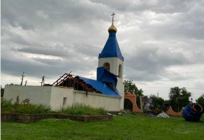 В Одесской области стихией снесло купол церкви, затопило города, есть угроза прорыва дамбы(фото)