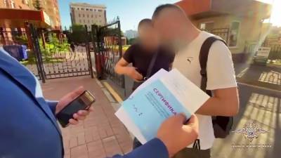 В Москве пресекли продажу поддельных сертификатов о вакцинации