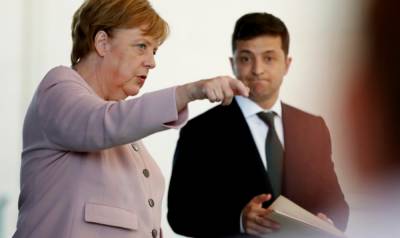 Зеленский поблагодарил Меркель за приглашение и сообщил, когда посетит Берлин
