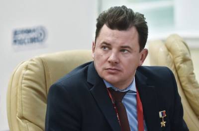 Романенко поддержал инициативу Кузнецовой о «декретных выплатах» для бабушек и дедушек