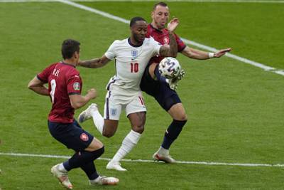 Сборная Англии обыграла Чехию и вышла в плей-офф чемпионата Европы