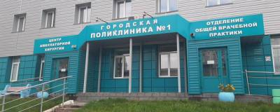 Участковым врачам Новосибирска предоставили служебные машины мэрии
