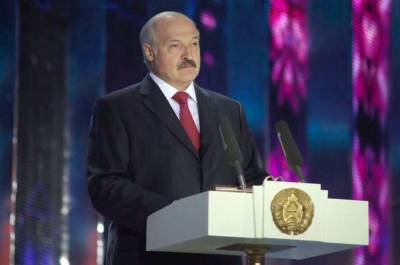 Александр Лукашенко призвал бороться с «обезумевшими» и «утратившими связь с реальностью» политиками Запада