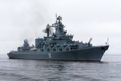 Шесть боевых кораблей Тихоокеанского флота России подошли на расстояние 18 километров к границам США