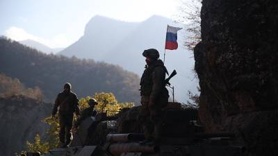 Путин назвал решающим вклад России в урегулировании конфликта в Карабахе