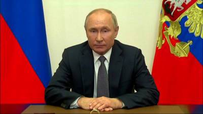 Путин: НАТО, наращивая потенциал у границ России, отказывается от диалога