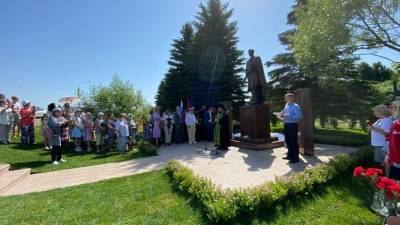 В селе Талеж открыли Памятный знак в честь участников ВОВ