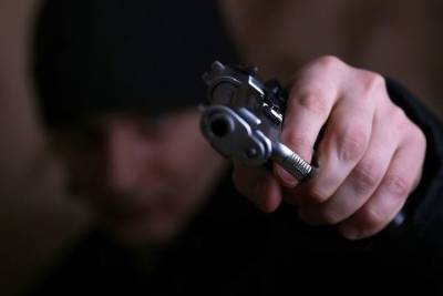 Житель Тверской области стрелял по дому обидчика