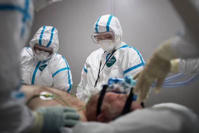 Коронавирусом в России заболели еще 17594 человека